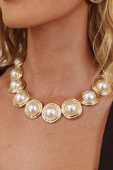 Chelsea Pearl Circle Necklace Gold/Pearl