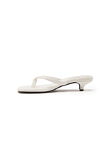 THERAPY Heatwave Thong Heel White