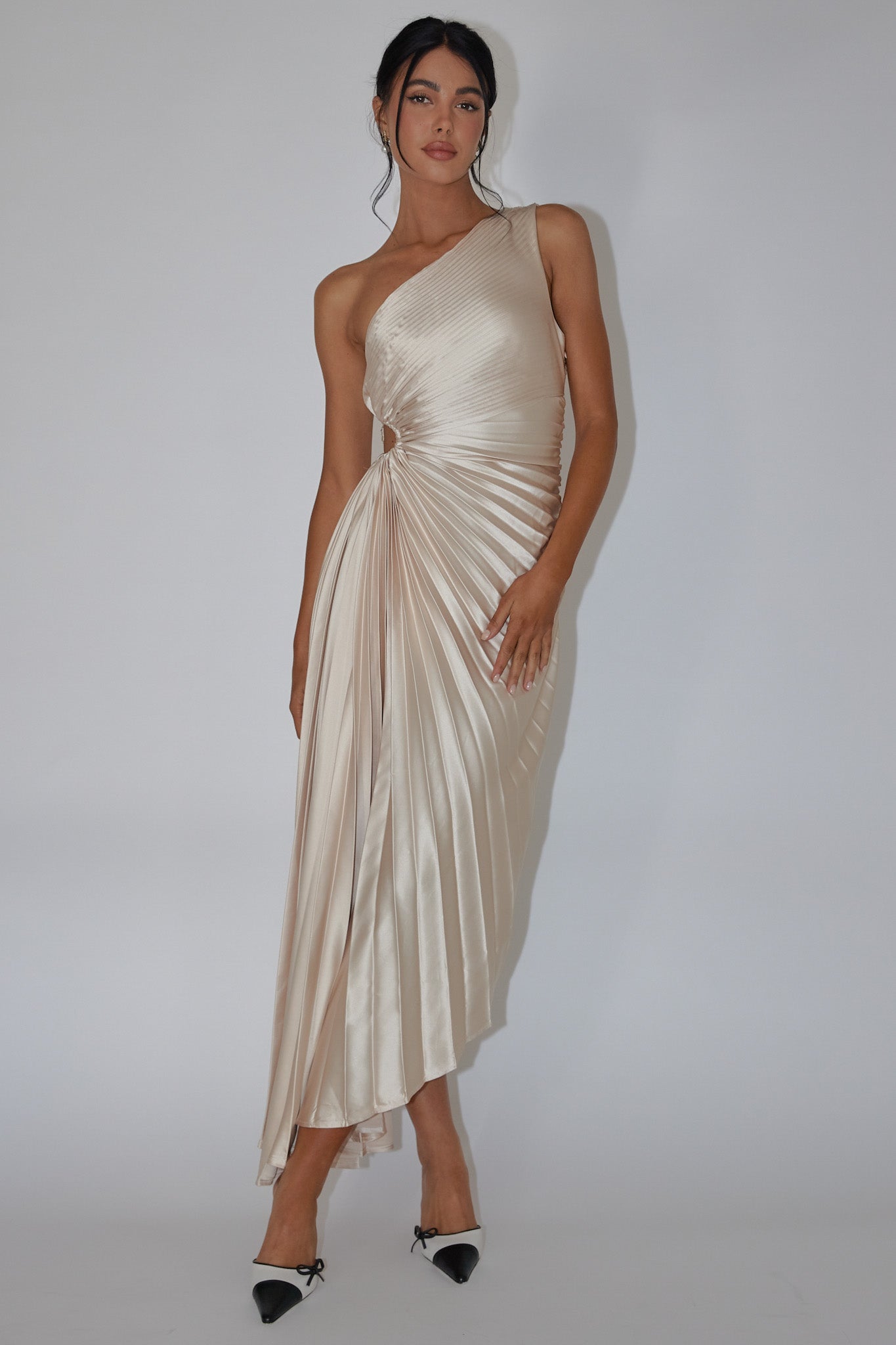 Brooklynn One-Shoulder Accordion Pleat Dress Champagne