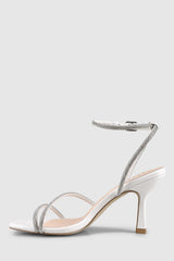 VERALi Pepper Strappy Sandals Chalk